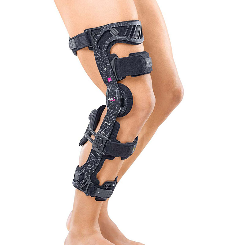 Ортез на коленный сустав medi динамический с шарниром M.4s PCL dinamic правый