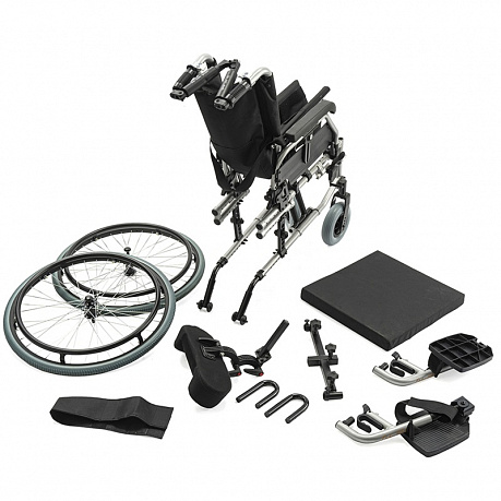 Кресло-коляска Симс-2 для инвалидов Barry Euro с литыми колесами. Изображение 3 из 5